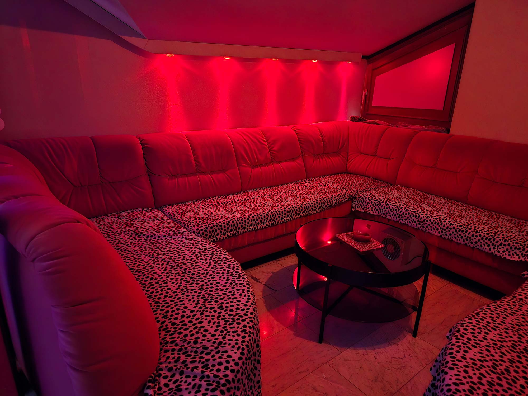 Couch-Lounge