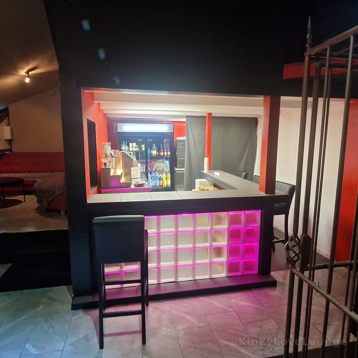 Cocktail-Bar vom Gastraum aus